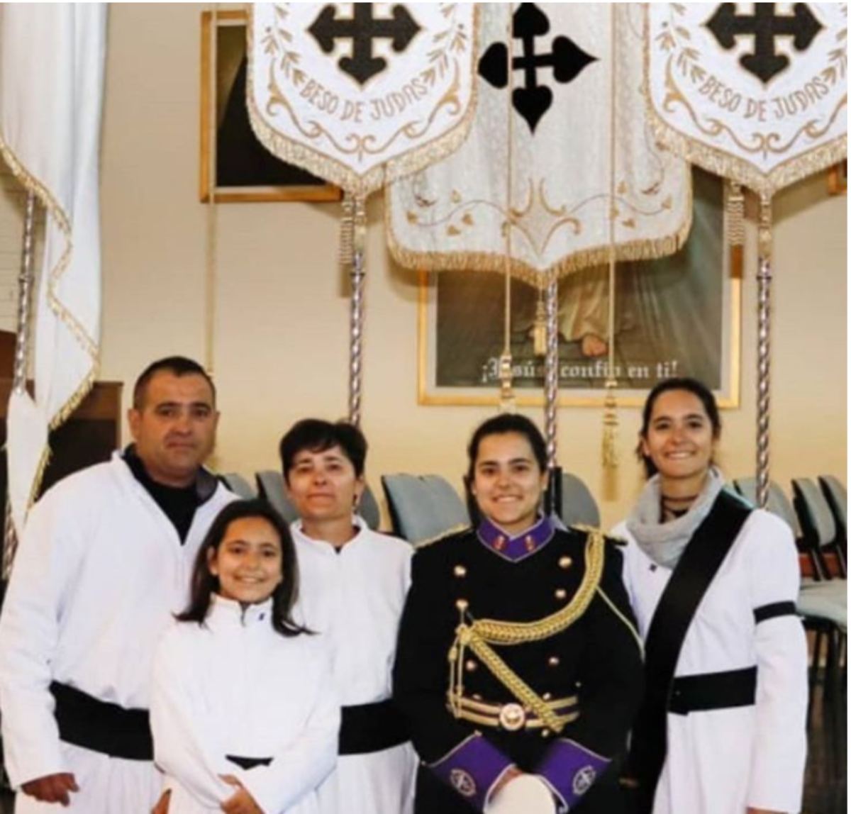 Ángela y su familia, "la Semana Santa me salvó la vida"