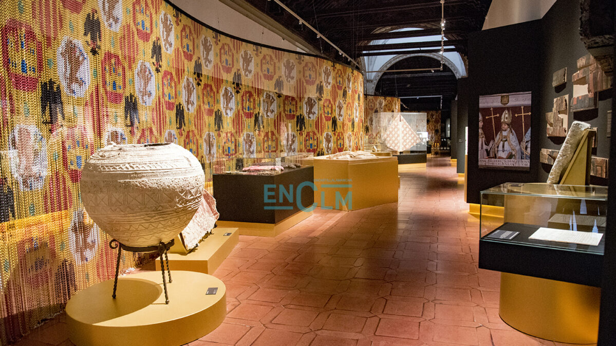 La exposición está situada en el crucero superior del Museo Santa Cruz, en Toledo. Foto: Rebeca Arango.