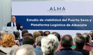 El alcalde de Albacete, Emilio Sáez, en la presentación del proyecto ALMA.