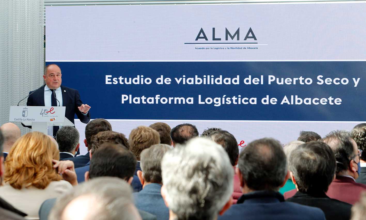 El alcalde de Albacete, Emilio Sáez, en la presentación del proyecto ALMA.