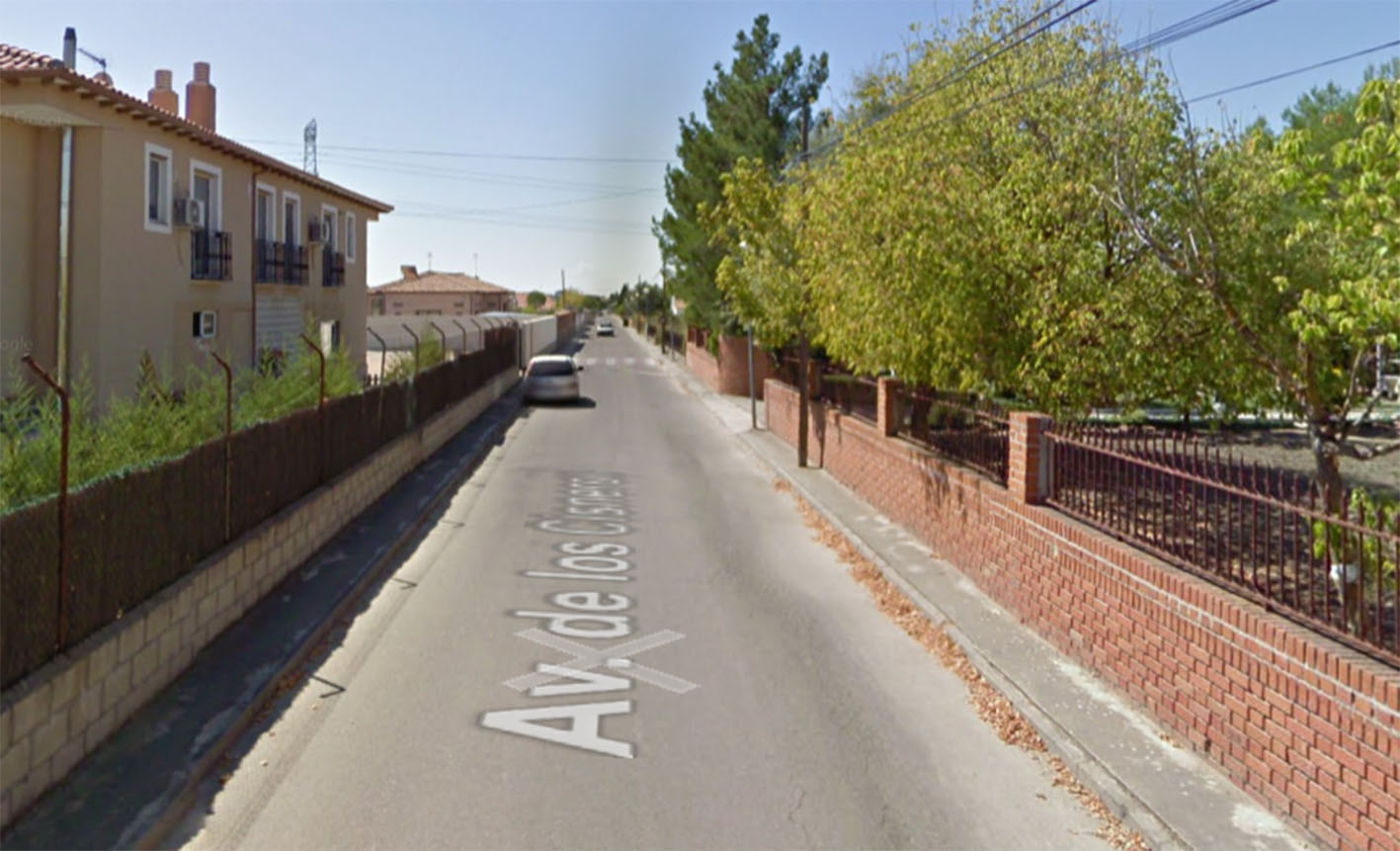 Avenida de los Cisneros, donde ha tenido lugar el ataque de los dos perros a un hombre de 75 años.