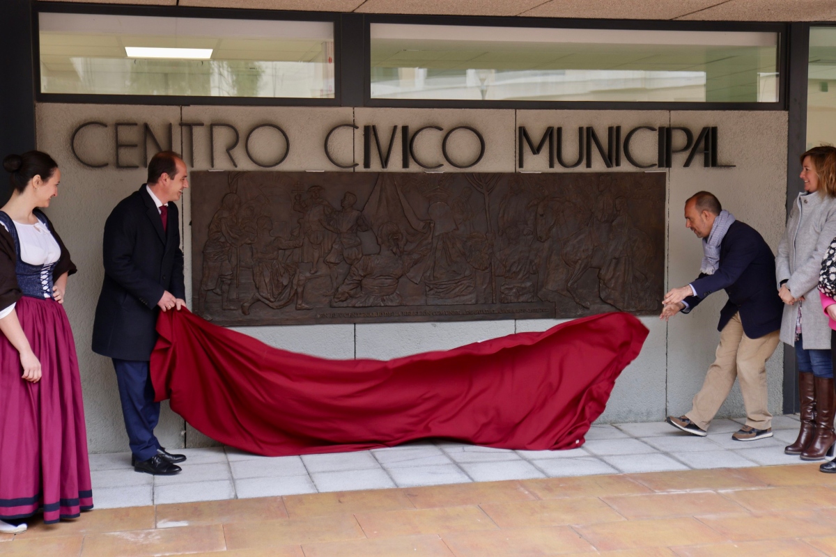 Alberto Rojo, Pablo Bellido. Inauguran relieve del levantamiento comunero de castilla