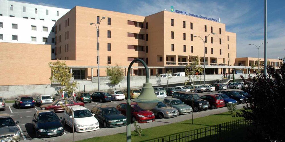 La joven fue atendida en el Hospital de Talavera.