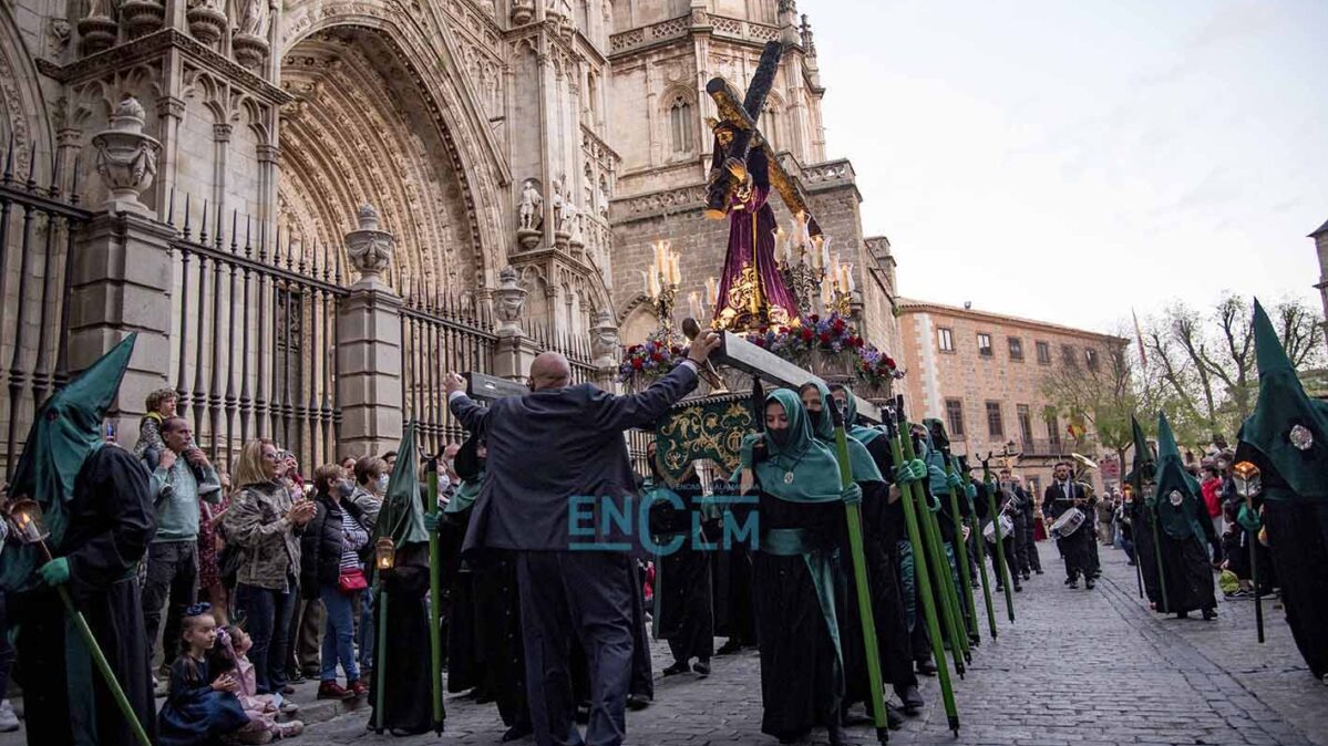 Imagen de archivo de una procesión de Jueves Santo en Toledo. Foto: Rebeca Arango.