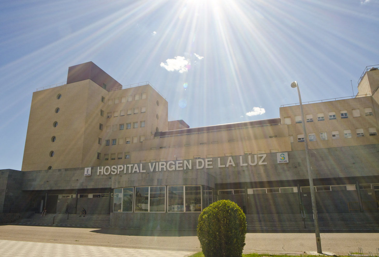 Niña herida es llevada al hospital de Cuenca