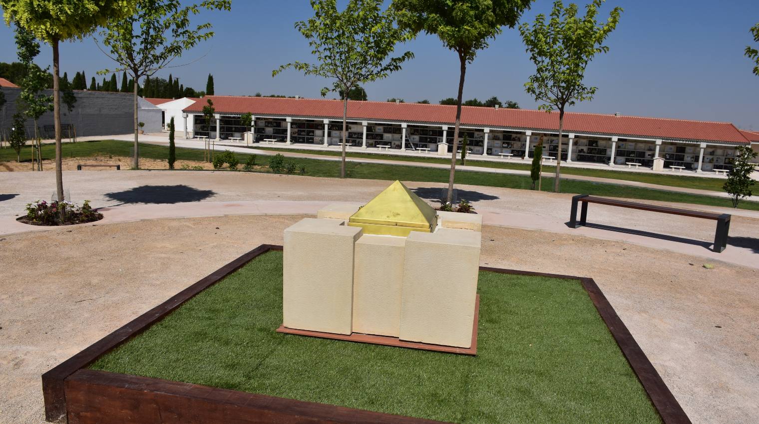 El Cementerio Municipal de Albacete amplía su capacidad con casi 600 nichos más.