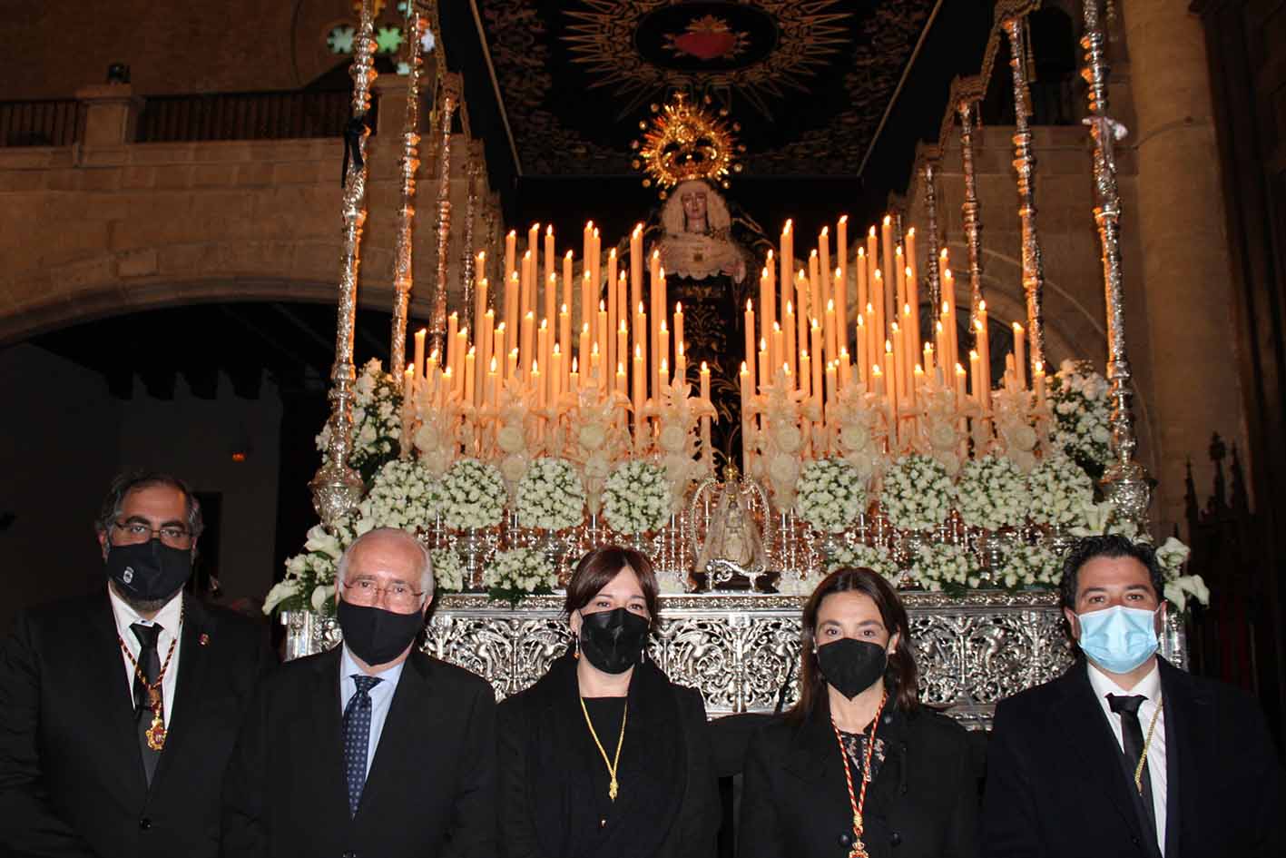 Blanca Fernández (en el centro), en el Santo Entierro de Ciudad Real.