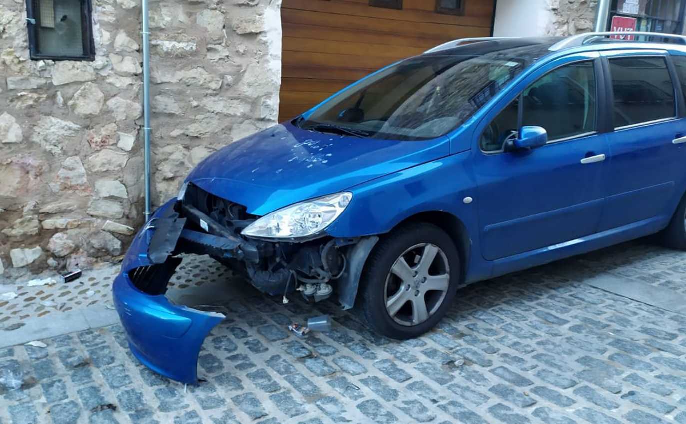 Imagen de los coches dañados en el Domingo de Ramos en Cuenca.