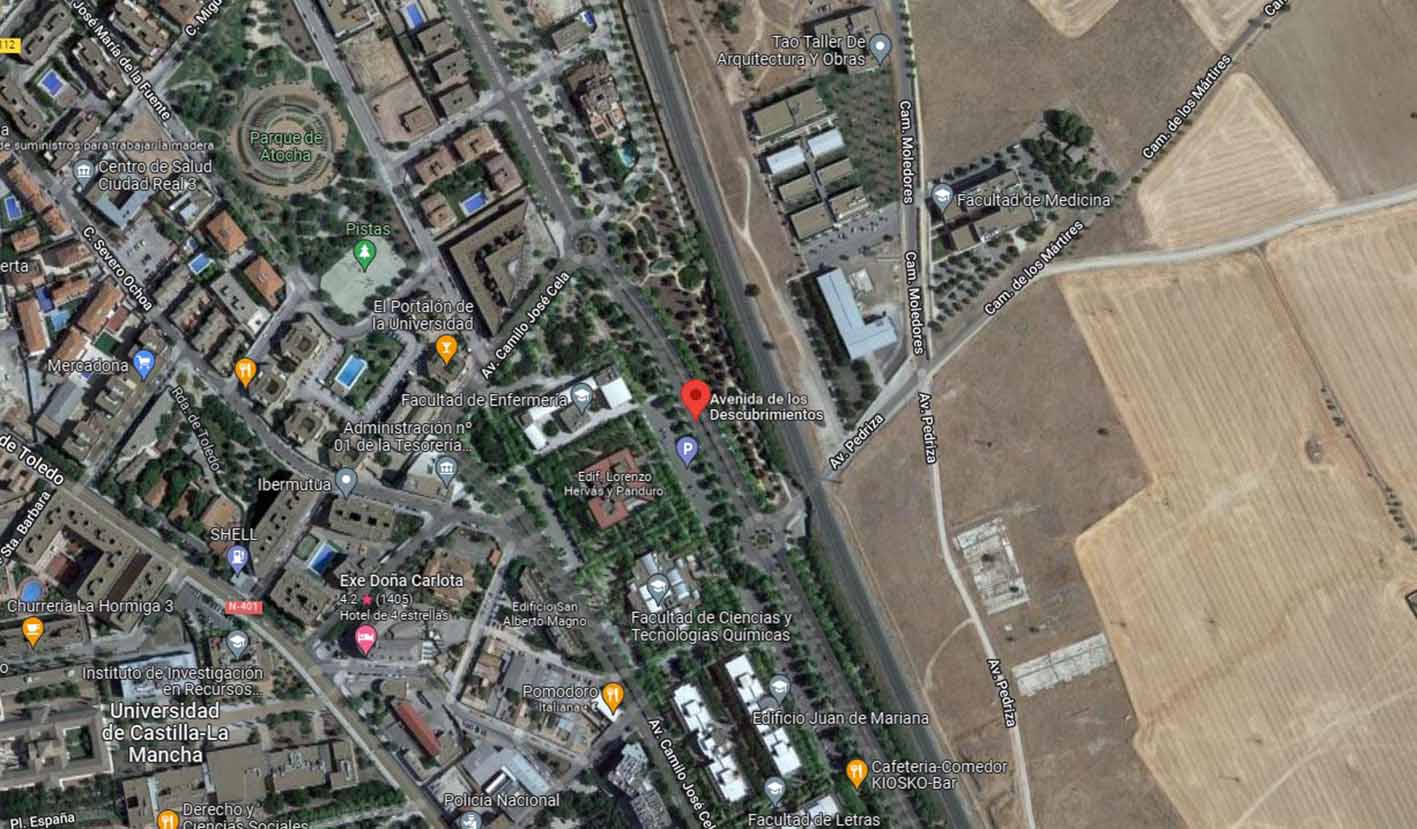 Caída de cuatro jóvenes a una piscina en un complejo de ocio en Ciudad Real. Imagen: Google Maps.