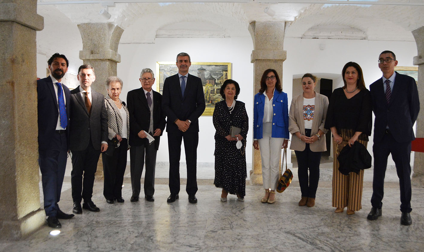 La familia de Guerrero Malagón, junto al presidente de la Diputación de Toledo, Álvaro Gutiérrez.