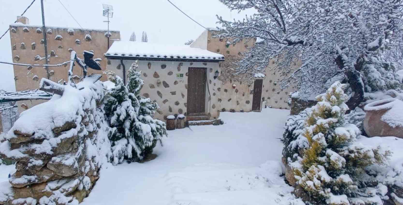 Nevada en el Cortijo de los Casares. Foto: Enrique García, compartido por Meteo Hellín.