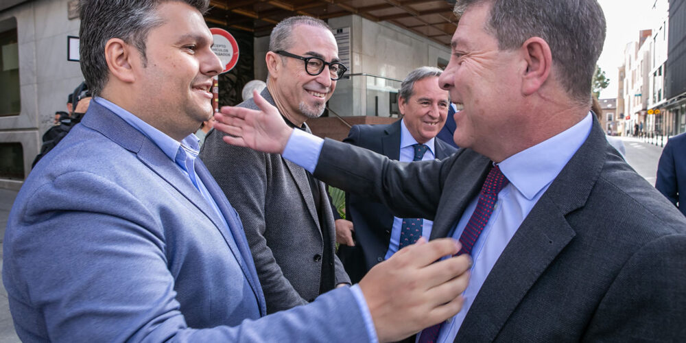 Page, junto a Monforte (UGT), De la Rosa (CCOO) y Nicolás (Cecam).