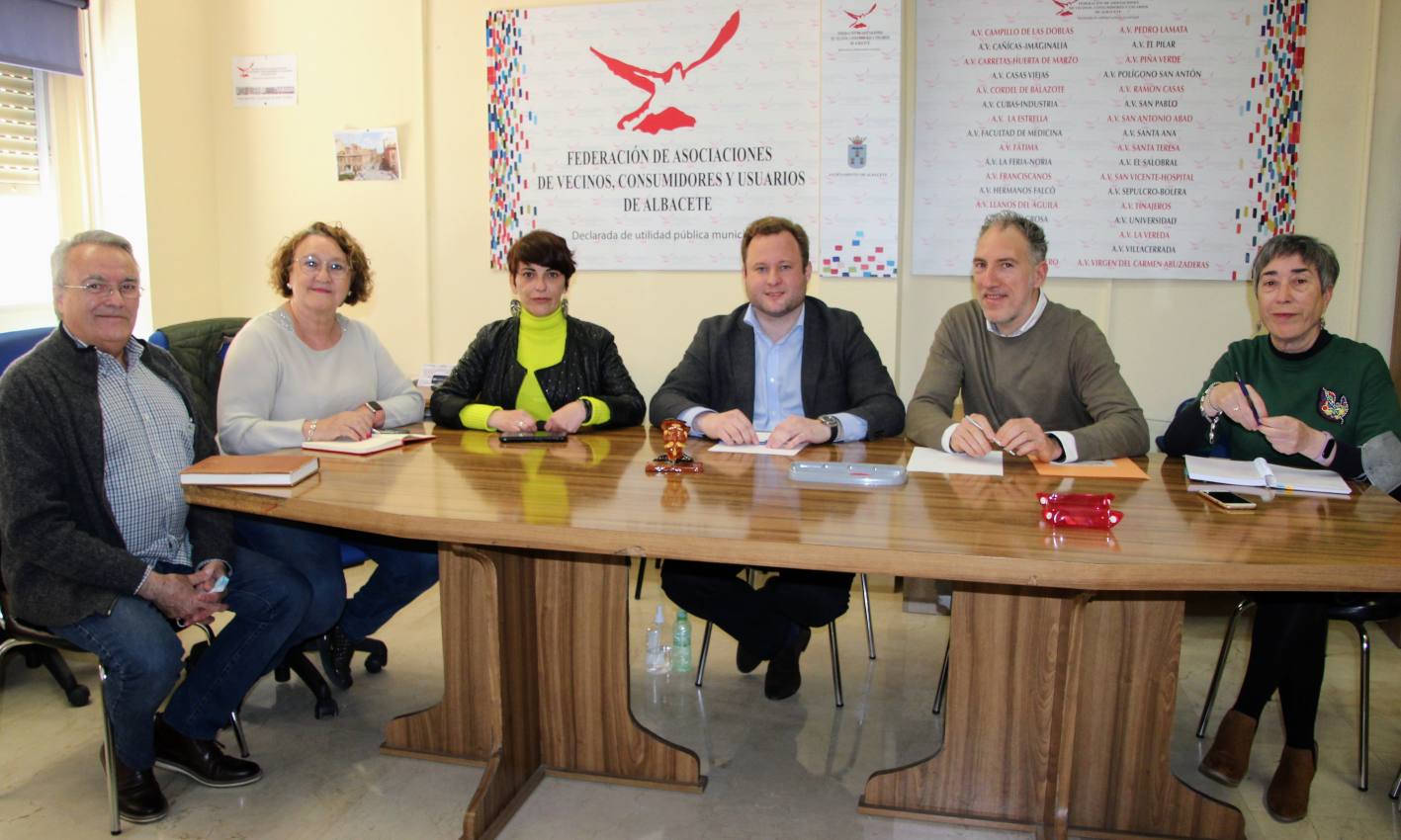 El Ayuntamiento y la Federación de Vecinos de Albacete ultiman los preparativos de la jornada 'Albacete con Ucrania'.