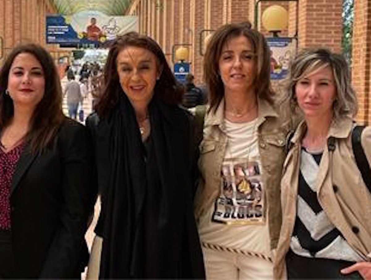 Blanca Corroto (segunda por la izquierda), con parte de la directiva de Asaja Mujeres.