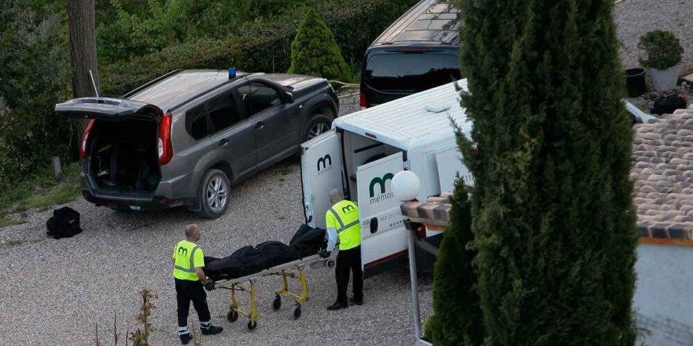 Dos personas, un hombre y una mujer, ambos matrimonio, han sido hallados muertos en la tarde de este lunes en un domicilio de Brihuega (Guadalajara). Foto: EFE/ Pepe Zamora.