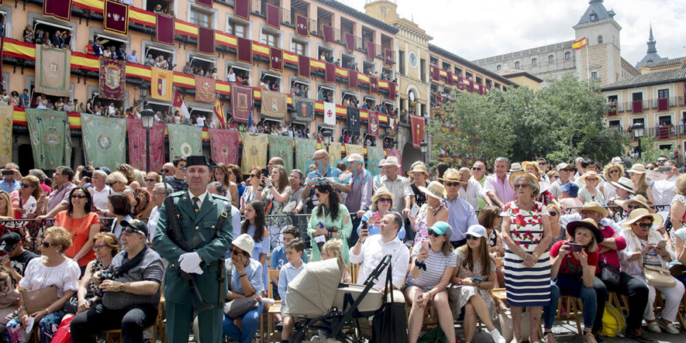 El calor será intenso durante la procesión del Corpus. Imagen de archivo de Rebeca Arango.