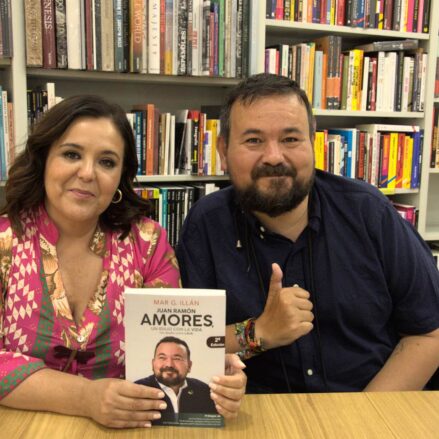 Juan Ramón Amores, librería Popular