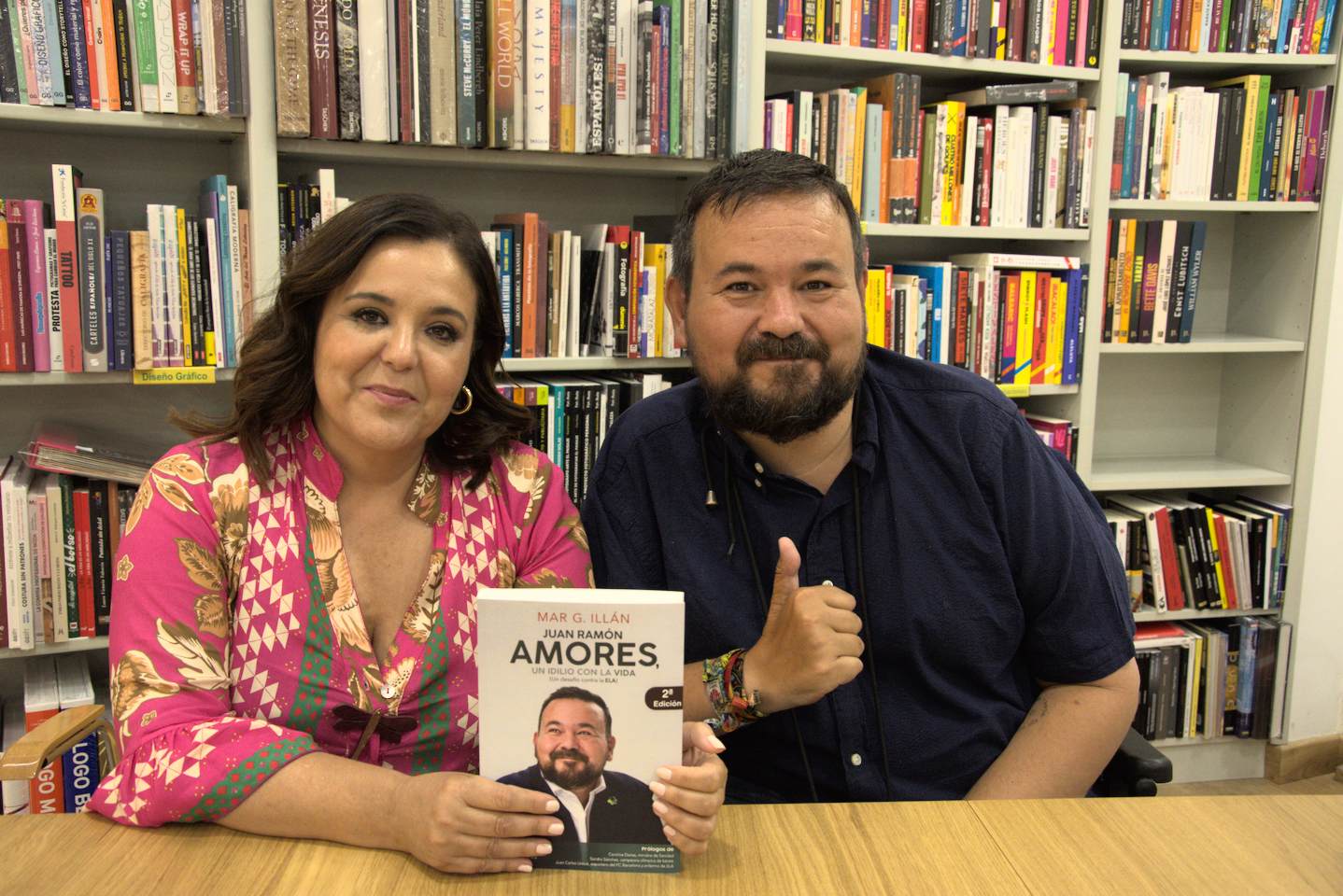 Juan Ramón Amores, librería Popular