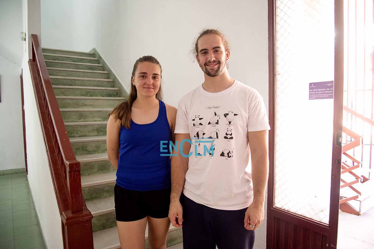 Los alumnos Elisa Comendador y Andrés Carrasco. Foto: Rebeca Arango.