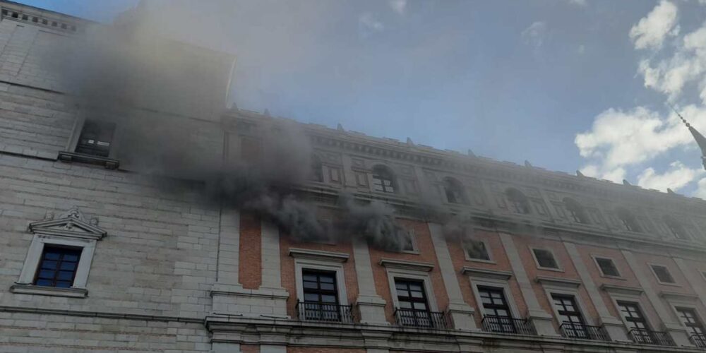 Incendio en el Alcázar de Toledo.