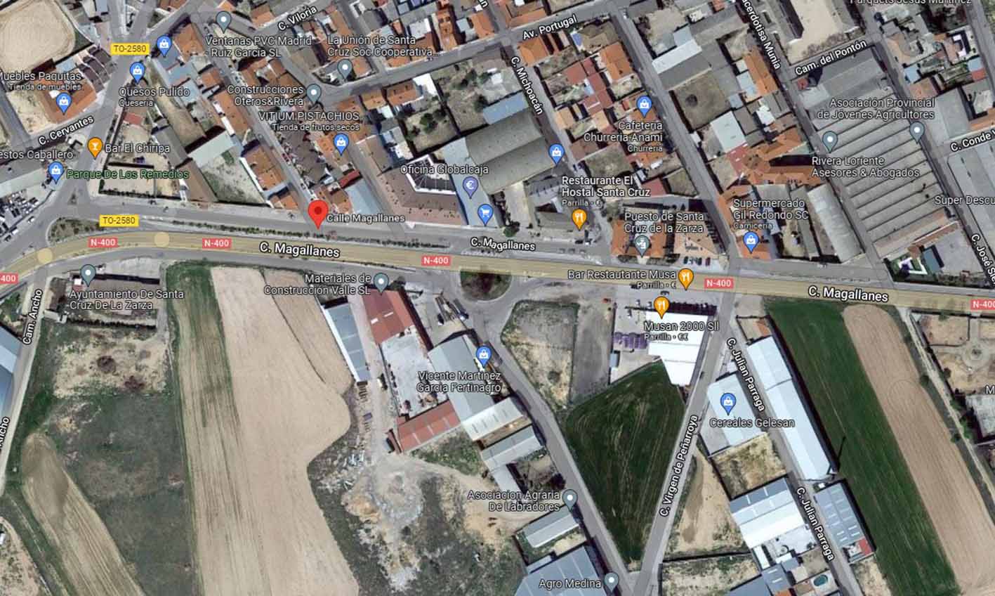 Calle Magallanes de Santa Cruz de la Zarza, donde dos agentes de la Guardia Civil resultaron heridos en un accidente. Imagen: Google Maps.