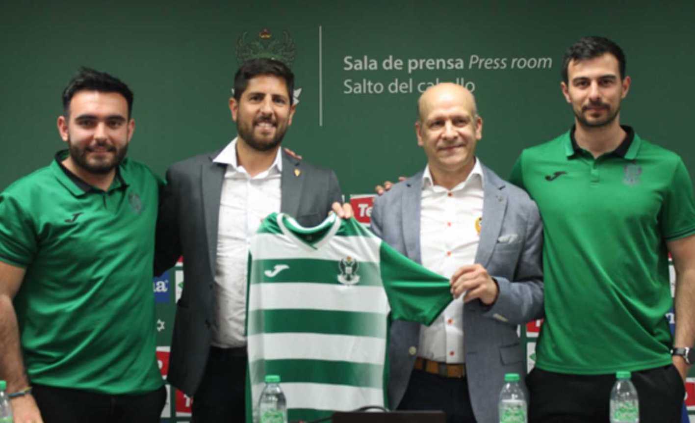 Acto de presentación de la sección de fútbol sala del CD Toledo.