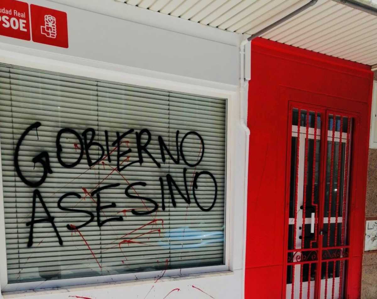 gobierno-asesino-pintada-ciudad-real