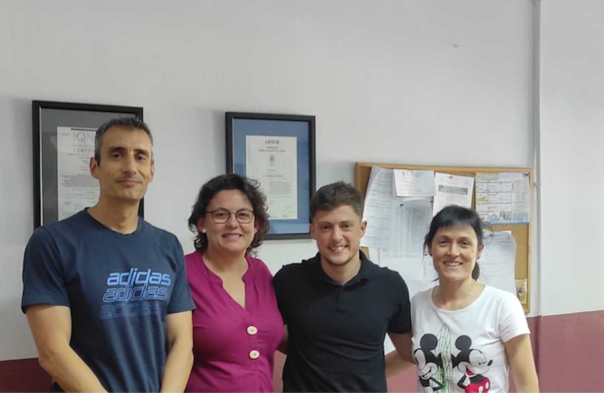 De izquierda a derecha: Eduardo Moragón, Ana Belén Santos, Robin Olmeda y Sonia Pareja, del CIFP Virgen de Gracia de Puertollano.