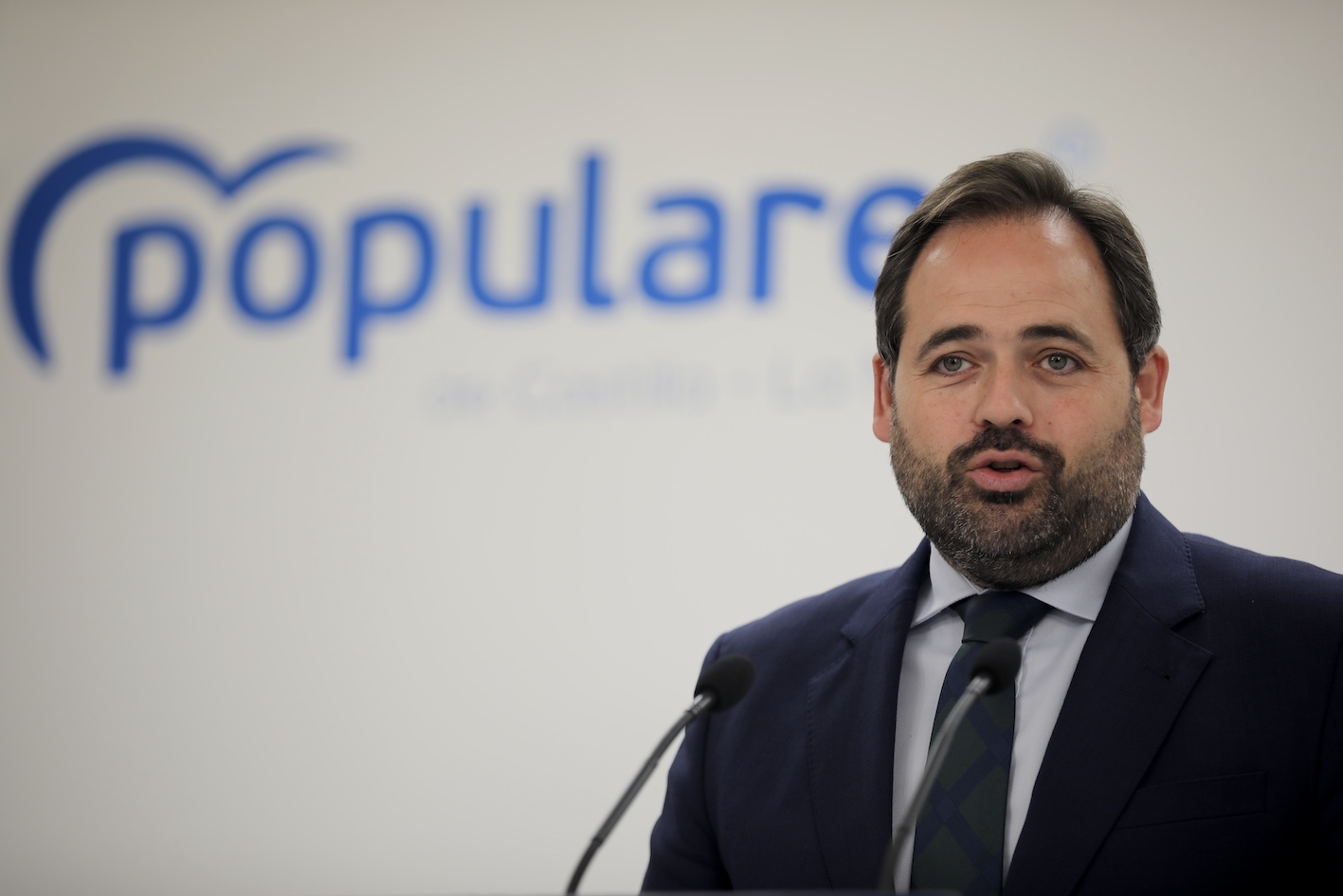 Paco Núñez, en la rueda de prensa que dio en la sede regional de su partido, en Toledo.