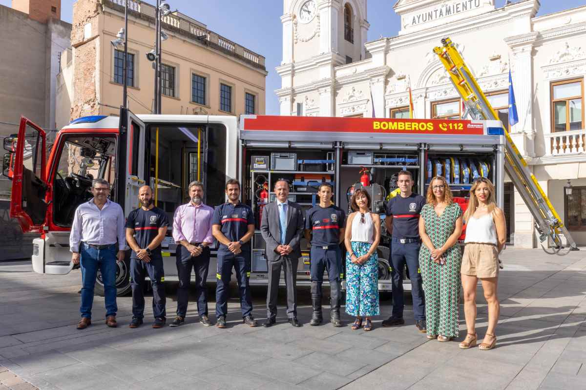 Ayuntamiento de Guadalajara. Presentación camión de bomberos.