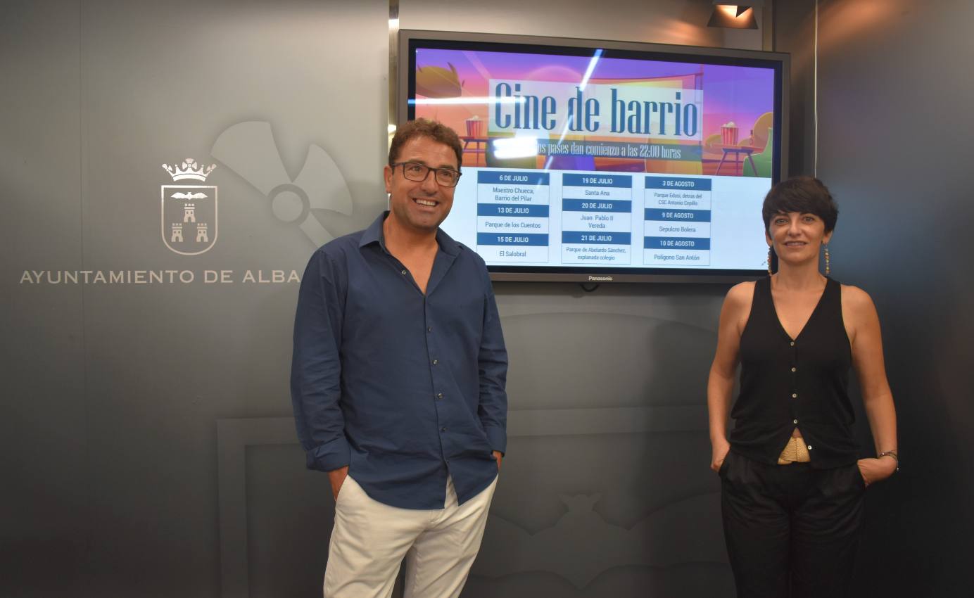 Presentación de la programación de "Cine de Barrio" en Albacete.