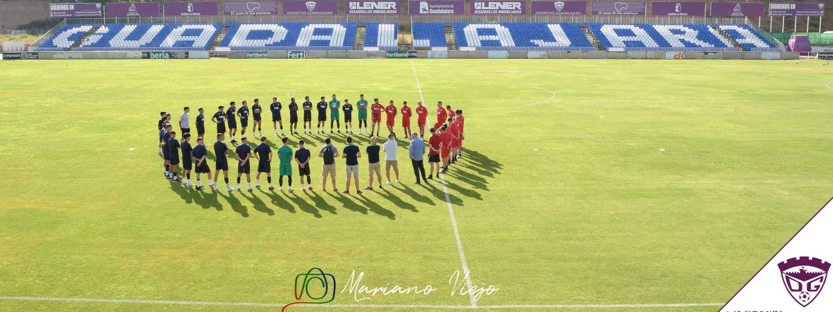 Primer entrenamiento CD Guadalajara. Campo de Fútbol Pedro Escartín.