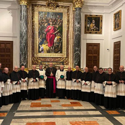 En la imagen, todos los miembros del Cabildo de la Catedral de Toledo.