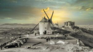 ©️Fotografía Ganadora del Concurso “Los 22 lugares del 22” de Turismo Castilla-La Mancha. Título: Atardecer en Consuegra. Autor: Luis.