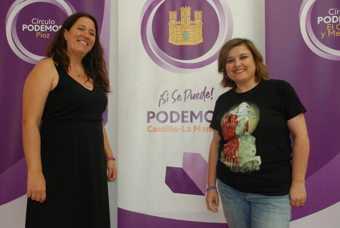 Esperanza Gómez-Calcerrada (izquierda) y Teresa Navarro, nuevas dirigentes de Podemos.