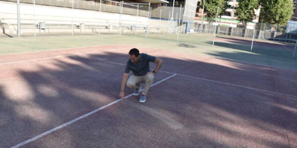 Las tres pistas de tenis no se usaban para nada.