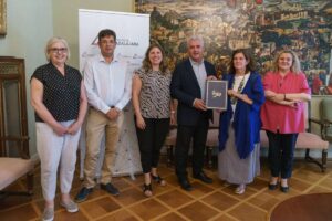 Firma del convenio para el Observatorio de la Despoblación en Guadalajara