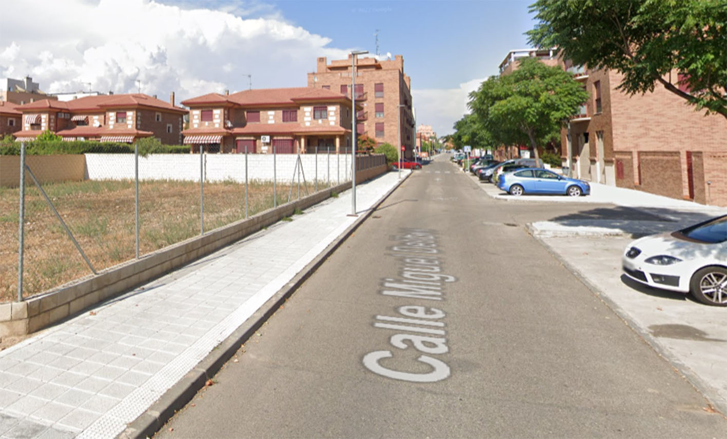 Calle Miguel Delibes, en Azuqueca de Henares. Foto: Google Maps.