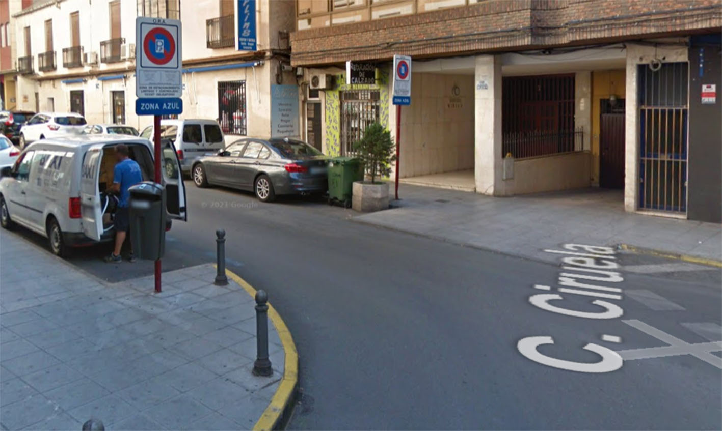La menor fue abandonada durante un día por su madre en una vivienda de la calle Ciruela, en Ciudad Real: Foto: Google Maps.