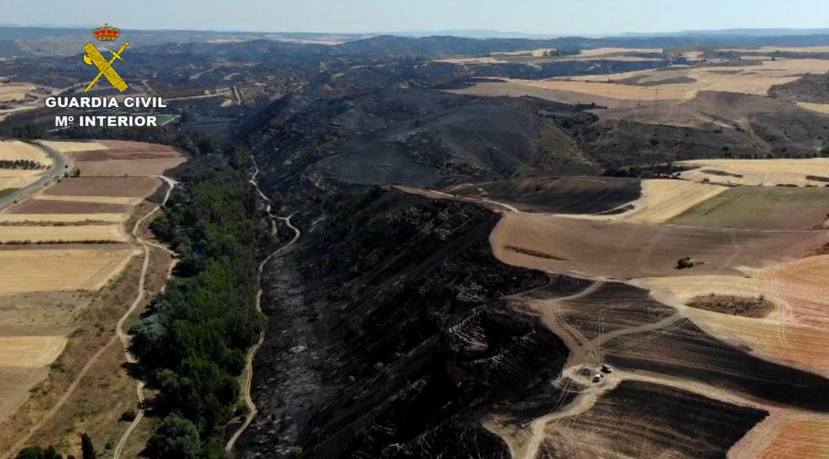 Triste imagen tras el incendio de Cerezo de Mohernando.