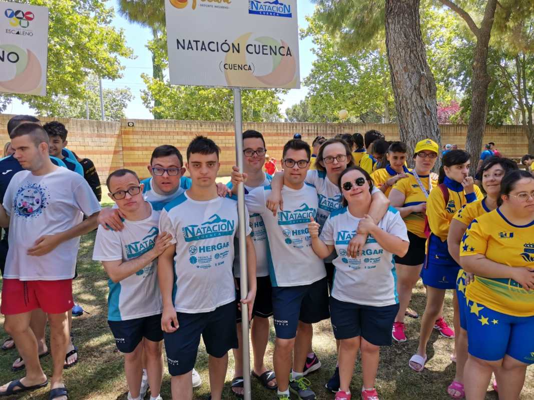 Integrantes del Club Natación Cuenca. Foto: CN Natación Cuenca.