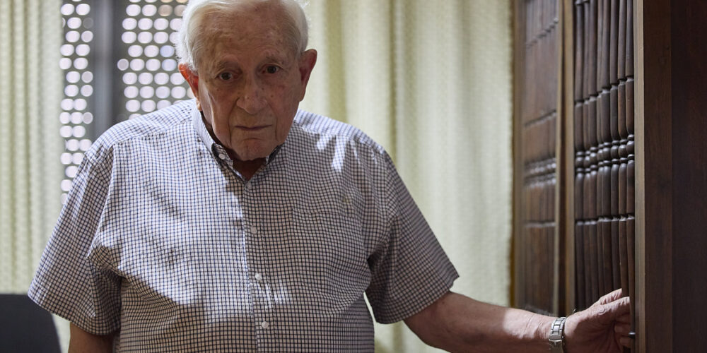Foto de archivo del sacerdote Aurelio de León. Foto: EFE/Manu Reino.