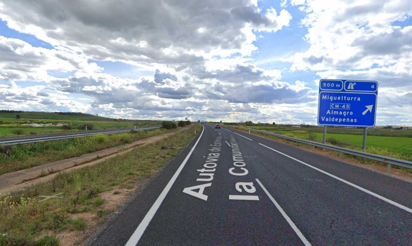 El accidente se ha producido en el kilómetro 4 de la A-43, en MIguelturra.