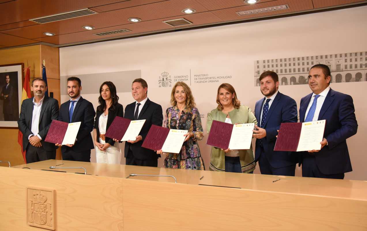 Firma del protocolo de colaboración para el proyecto de desdoblamiento de la N-V en Talavera.