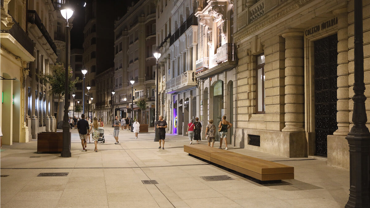 Calle Ancha de Albacete tras las obras de peatonalización. Imagen del Ayuntamiento de Albacete. 