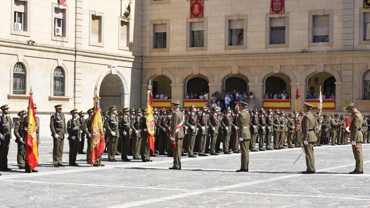 Un momento de la jura de bandera en la Academia de Infantería de Toledo. Año 2019.