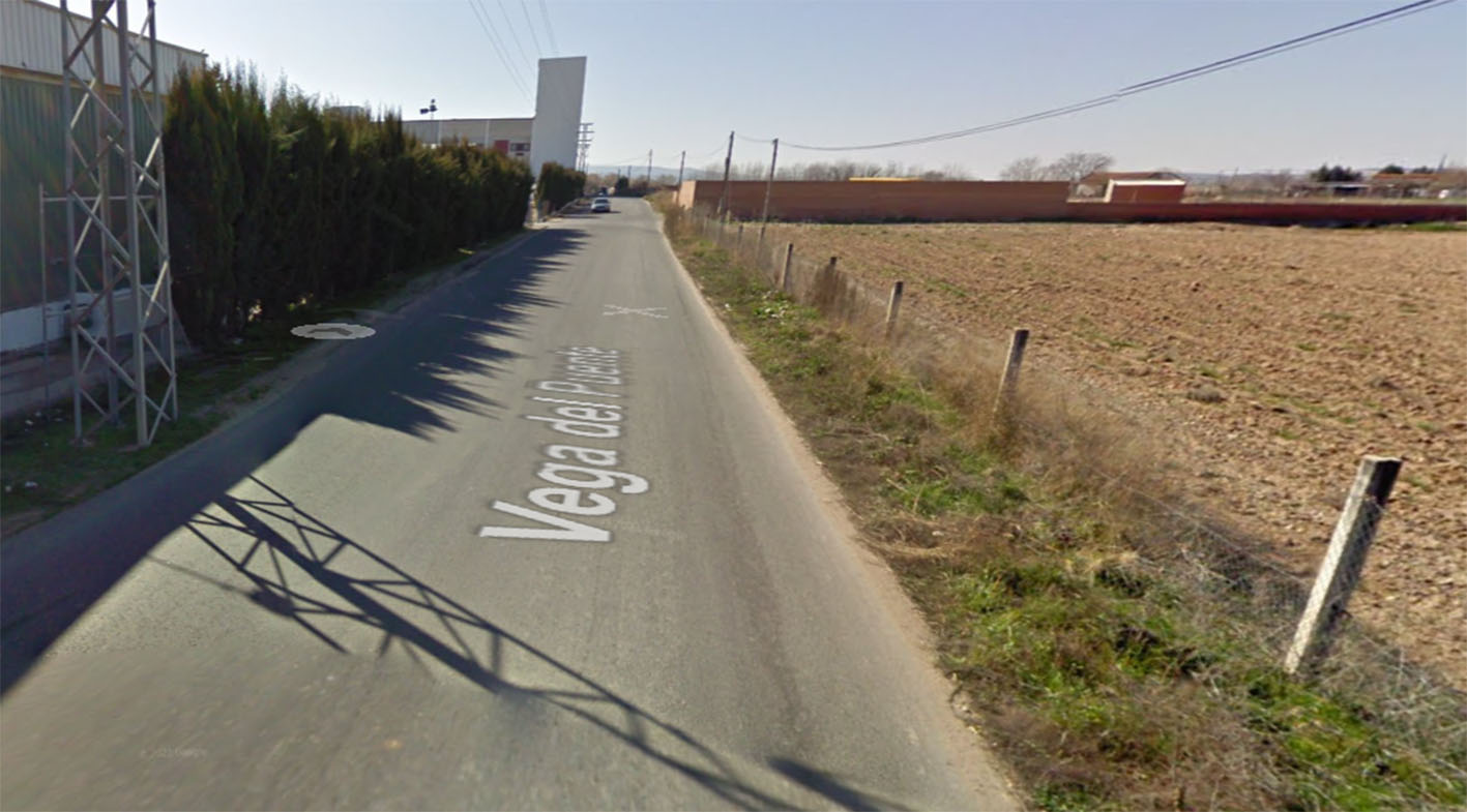 Calle Vega del Puente, en La Puebla de Montalbán.