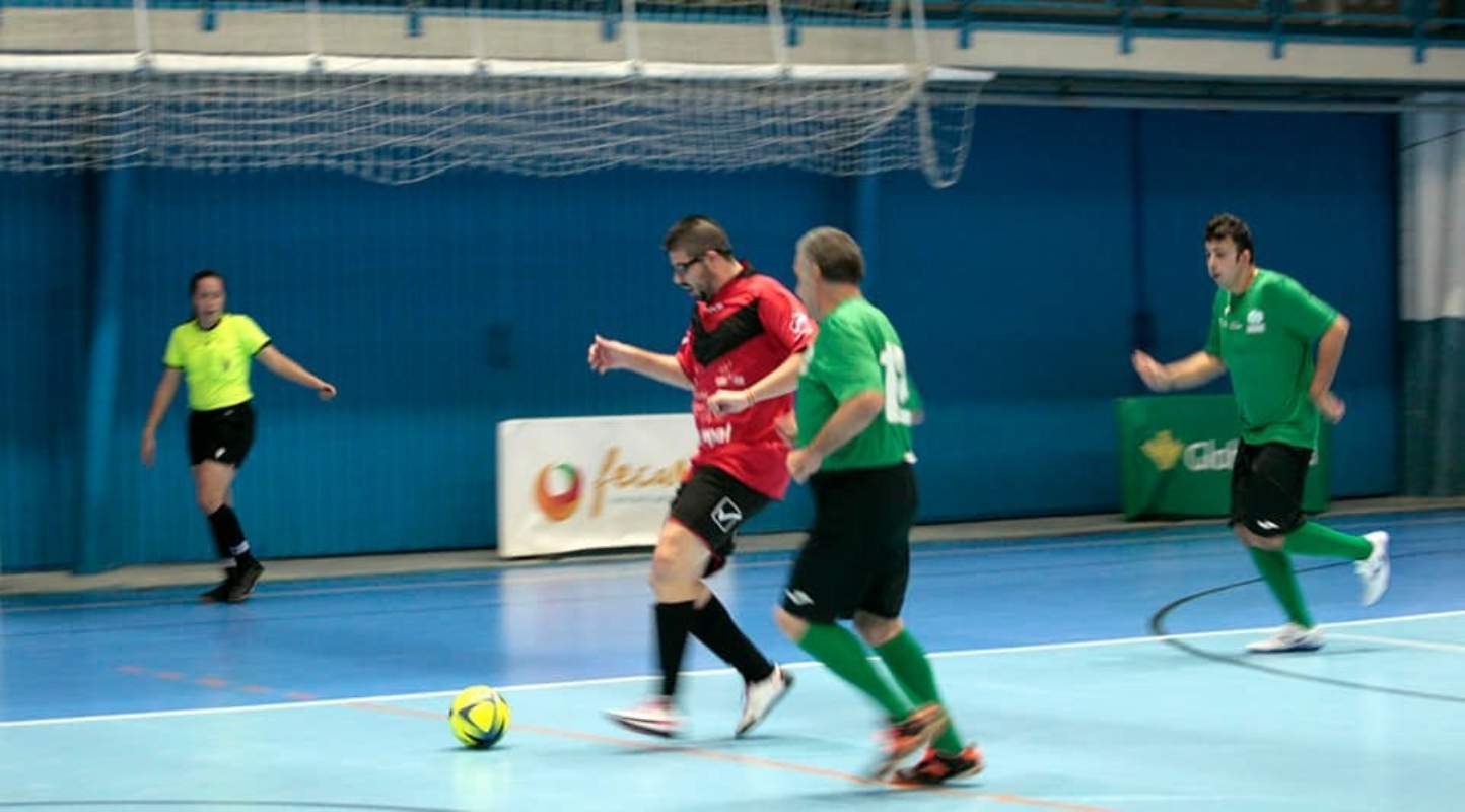 El fútbol sala es el deporte rey del CD Las Encinas.