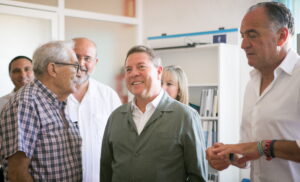 Page, junto a Carrizo, alcalde de Tarancón, a la derecha de la imagen.