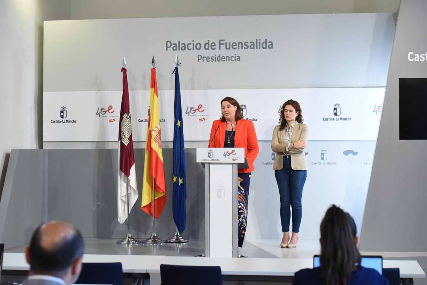 La consejera de Economía, Empresas y Empleo ha anunciado la aprobación en Consejo de Gobierno de la nueva convocatoria del Decreto Joven.